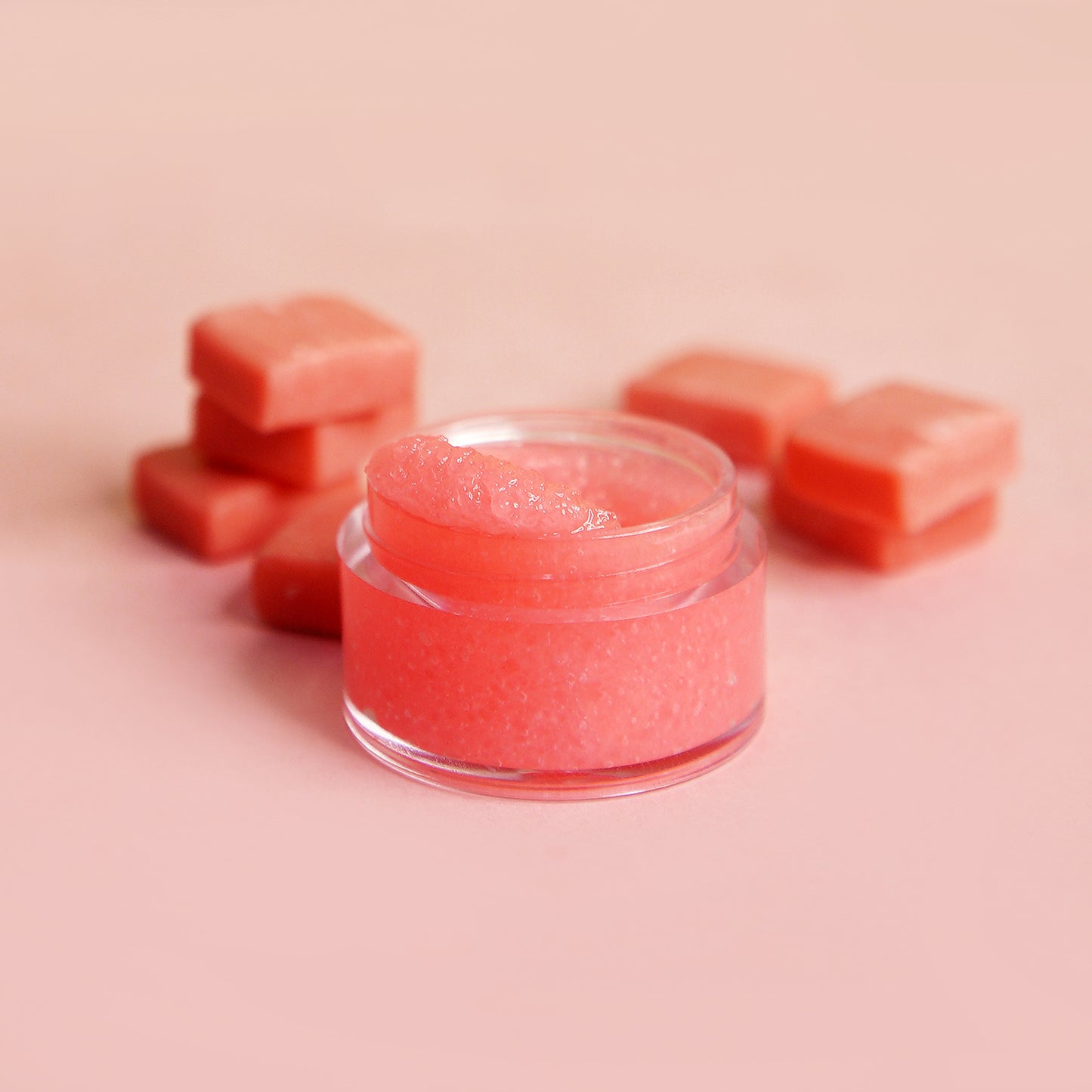 Lushmellow Bubblegum Brust Lip Scrub